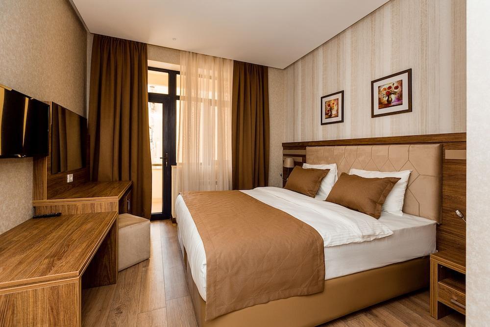 City Park Hotel Baku Exterior photo