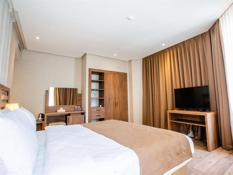 City Park Hotel Baku Exterior photo